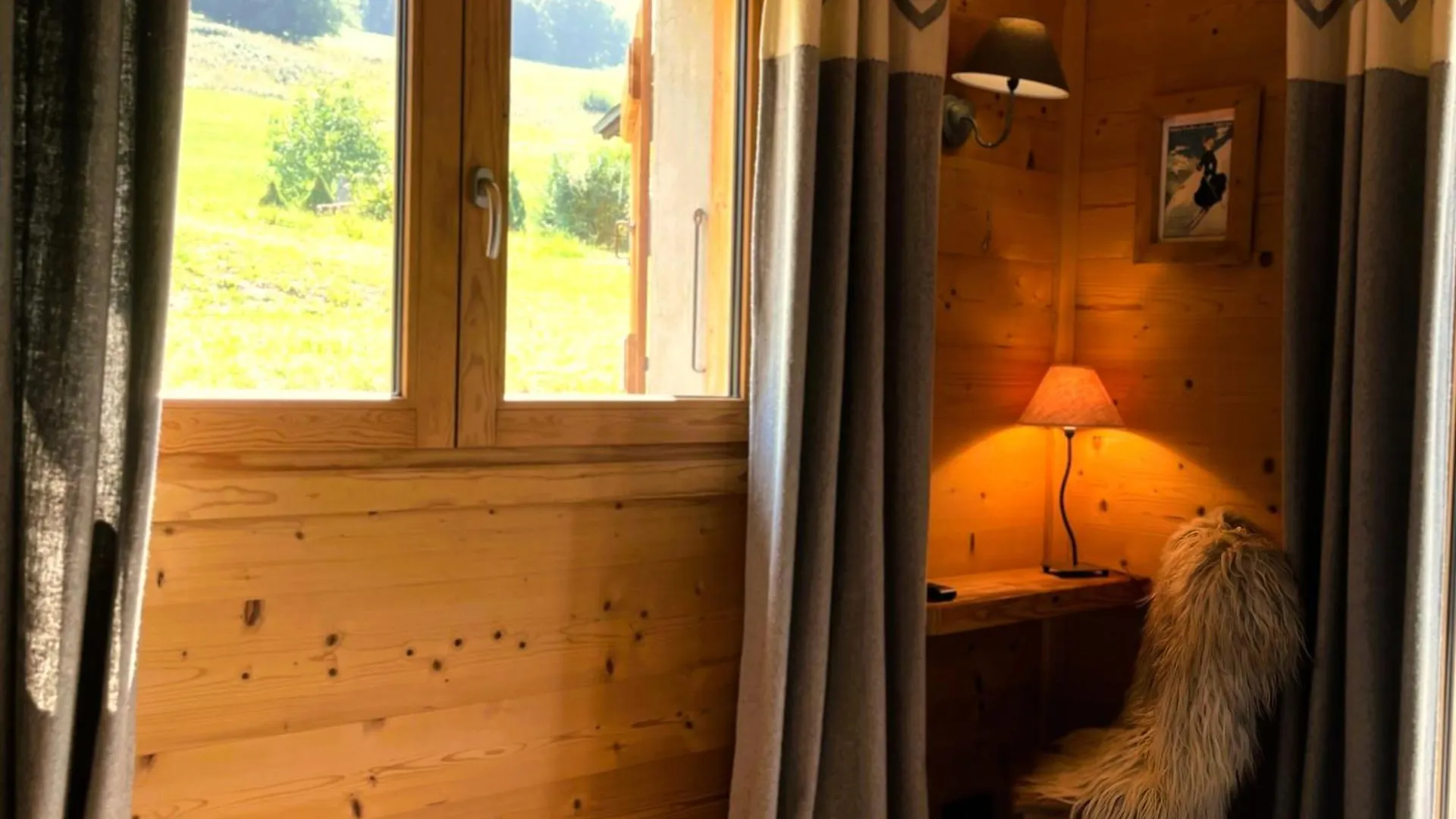 Chambres A La Ferme Au Pied Des Pistes De Megeve Demi-Quartier 0*,